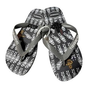 Havaianas Star Wars Gray NWOT Flip Flops USA 5M